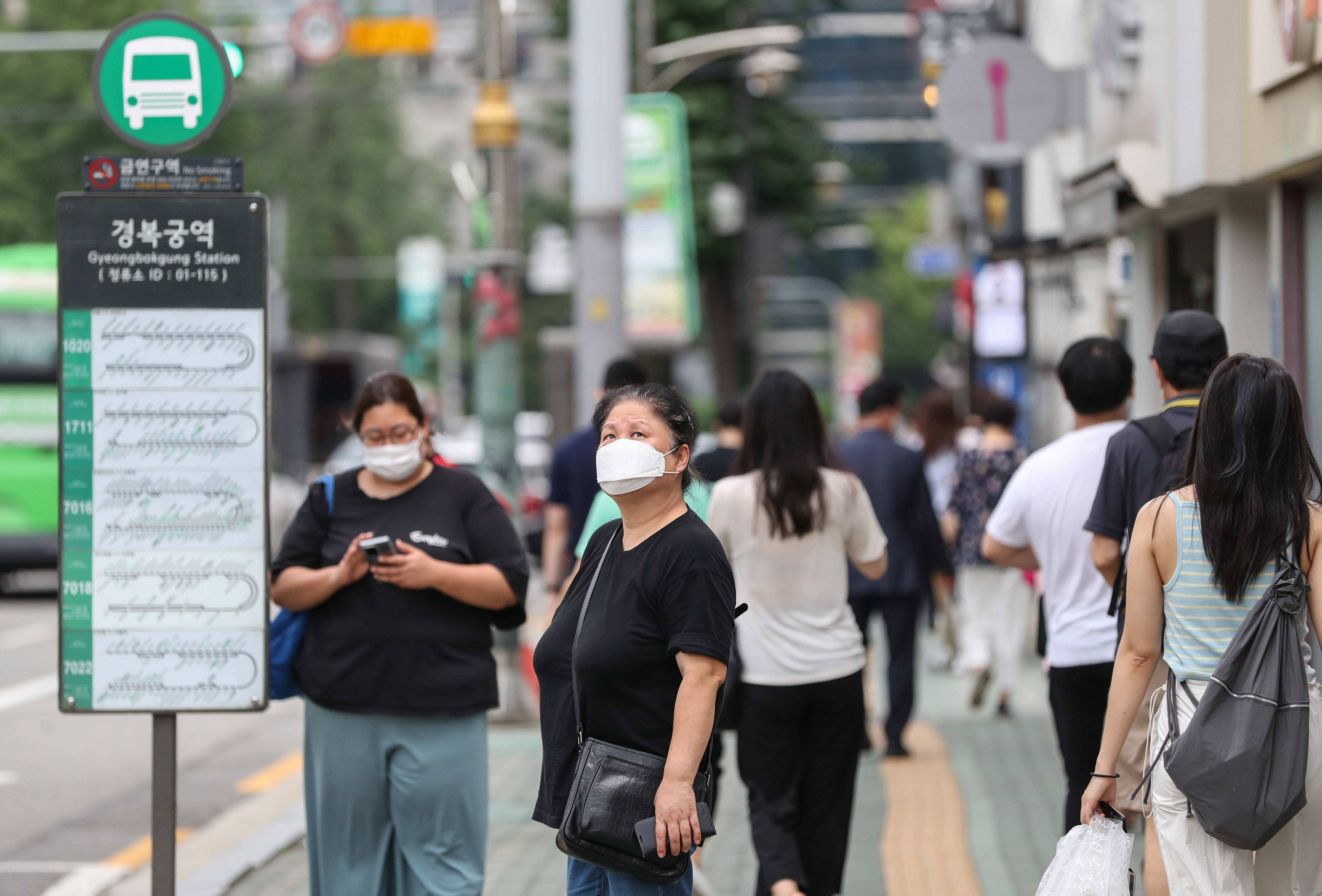 韩国疫情最新消息(韩国疫情最新消息今天新增确诊病例)