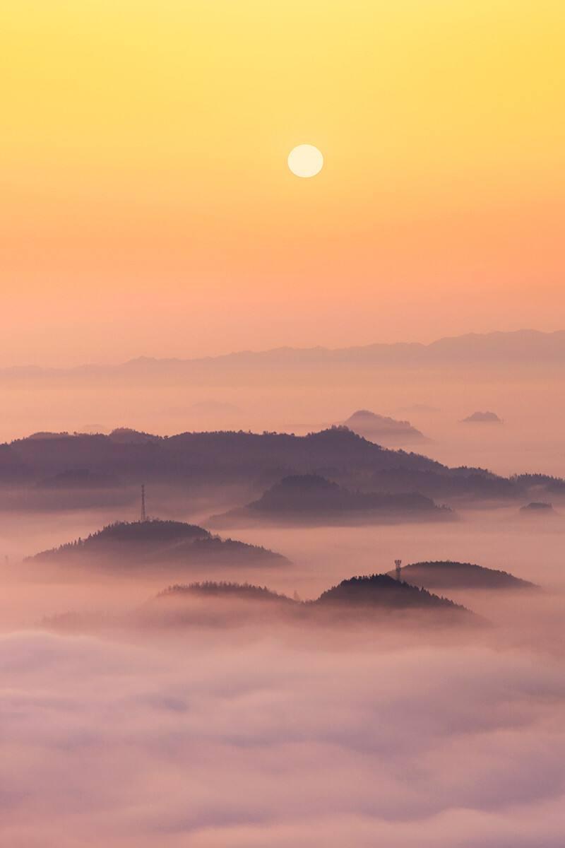 日出东方太阳能(日出东方太阳能控制器怎么调)