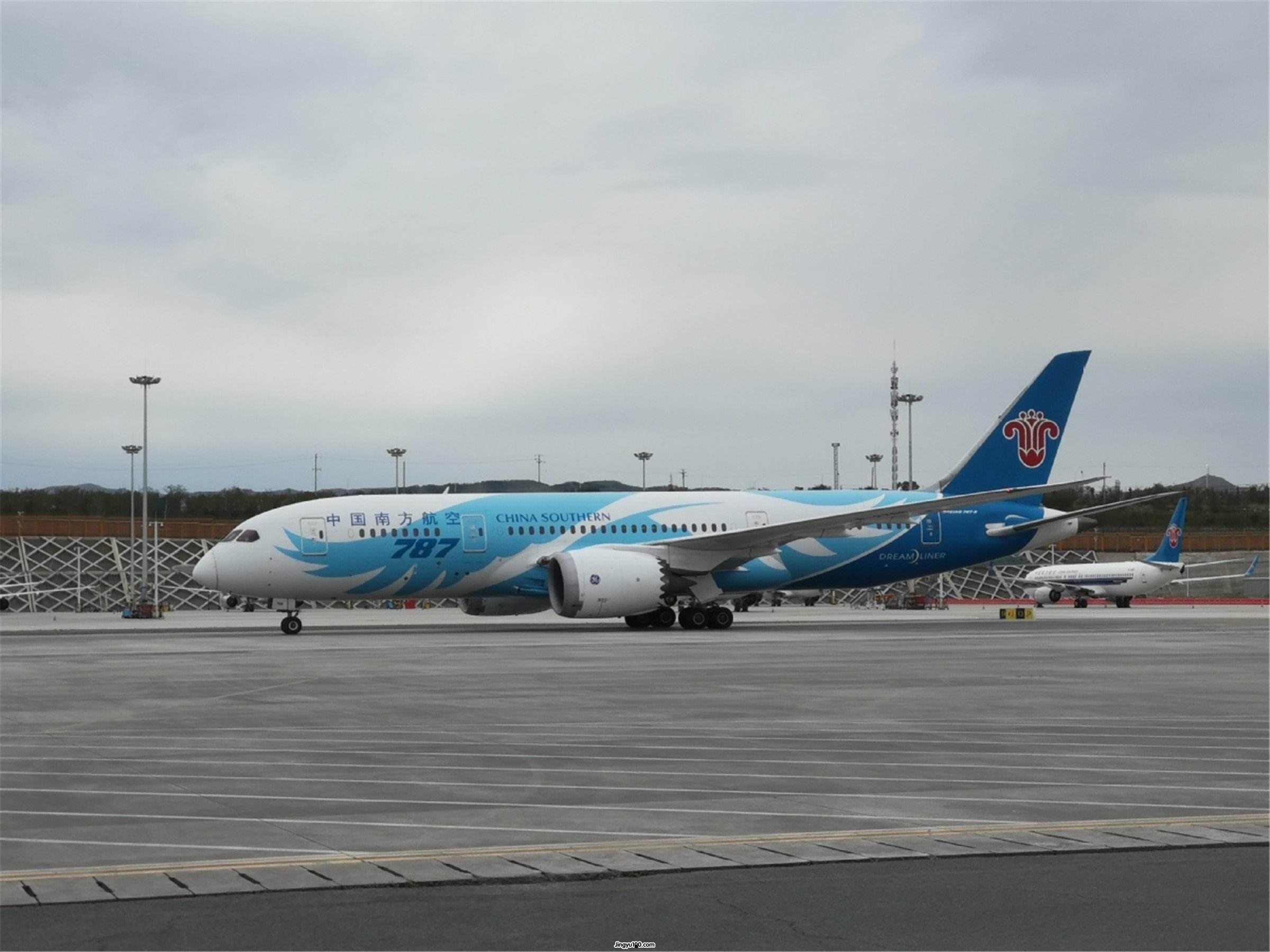 787(78781游戏交易平台)