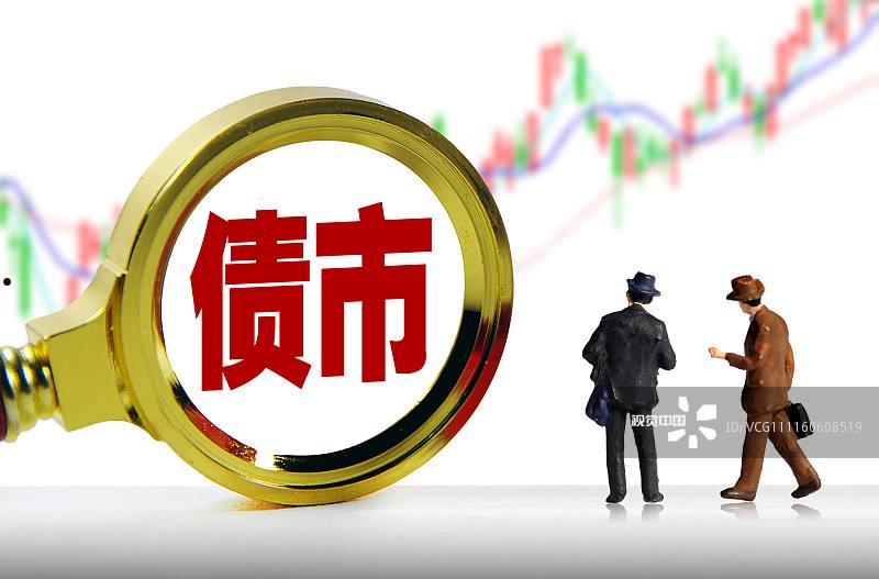 包含金泽城投债6号私募证券投资基金的词条