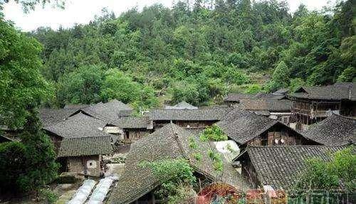 重庆酉阳县城建实业债权资产01的简单介绍